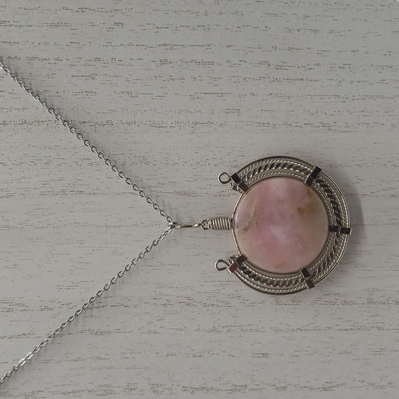 736- Wire Wrapped Pink Quartz Natural Stone Pendant Necklace Handmade NWT - Picture 5 of 7